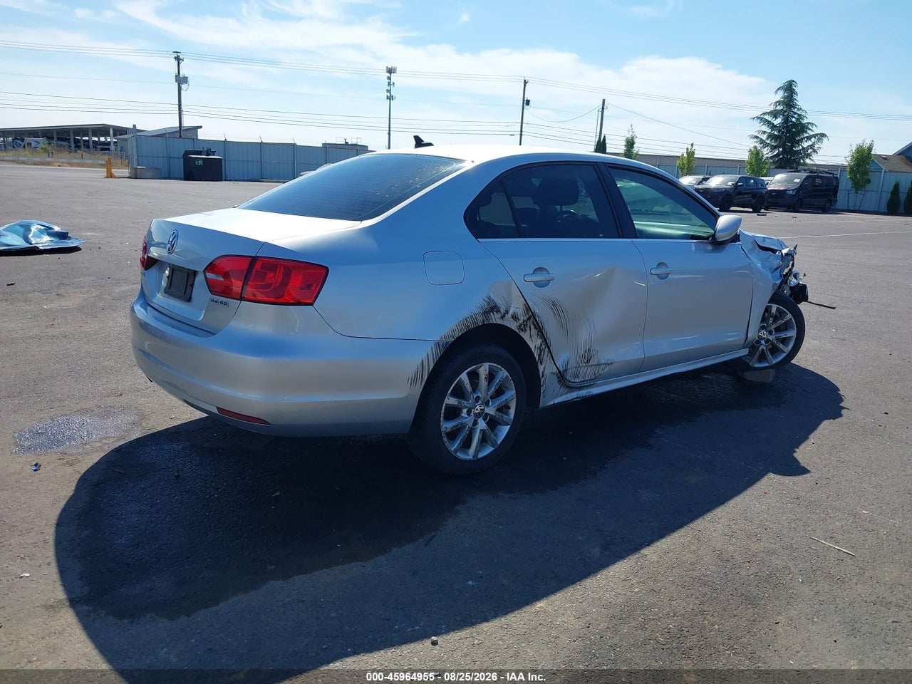 2013 VOLKSWAGEN JETTA 2.5L SE · 4/11