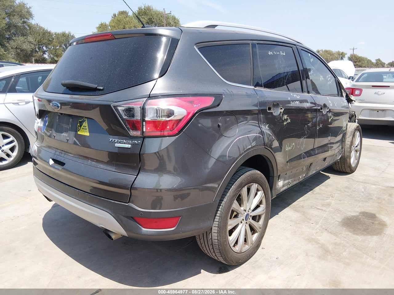 2017 FORD ESCAPE TITANIUM · 4/11