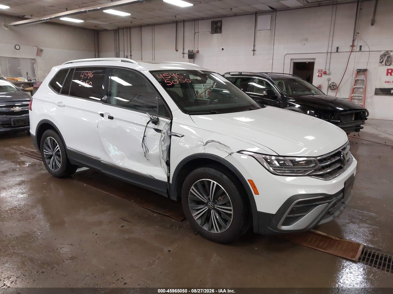 2024 VOLKSWAGEN TIGUAN 2.0T WOLFSBURG EDITION