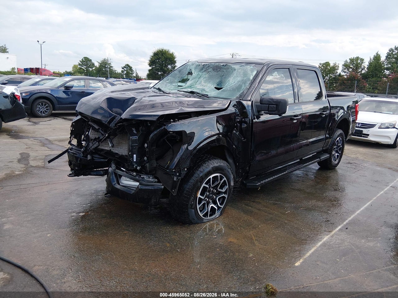2023 FORD F-150 XLT · 2/10