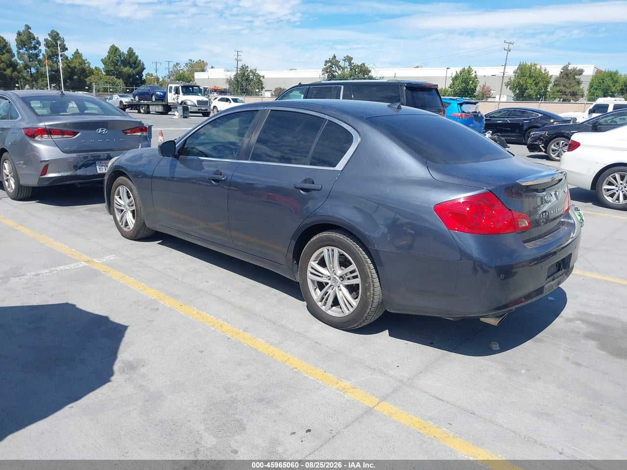 2012 INFINITI G37X · 3/10