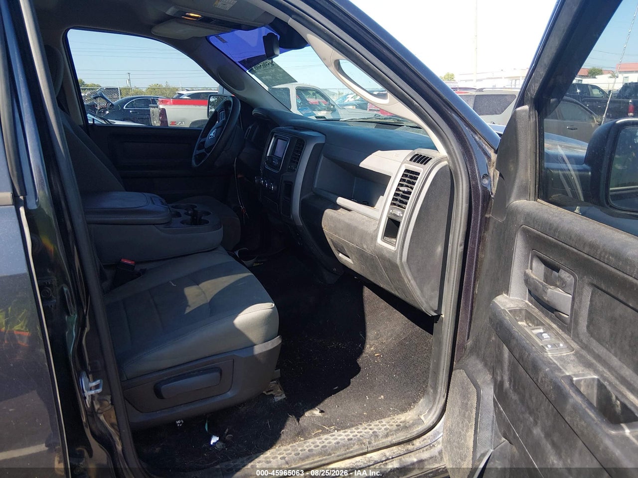 2014 RAM 1500 EXPRESS · 5/11