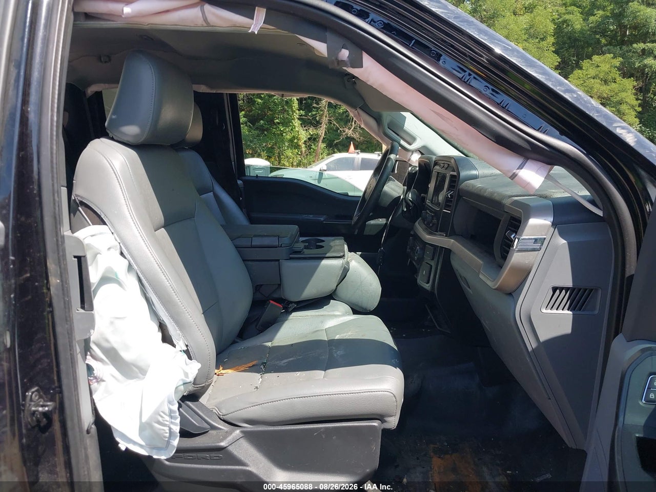 2023 FORD F-150 XL · 5/11