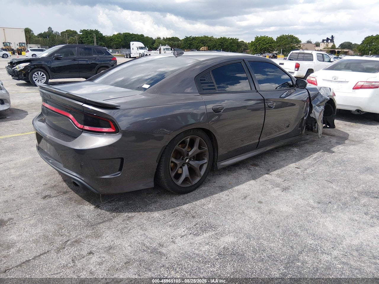 2019 DODGE CHARGER R/T RWD · 4/11