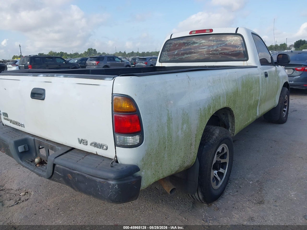 2003 TOYOTA TUNDRA   · 4/11