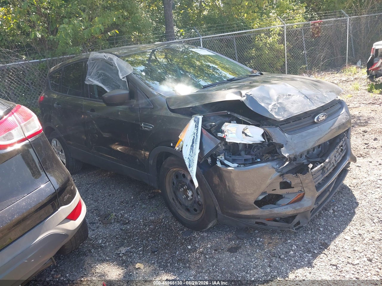 1FMCU0F77GU****** · 2016 FORD ESCAPE S