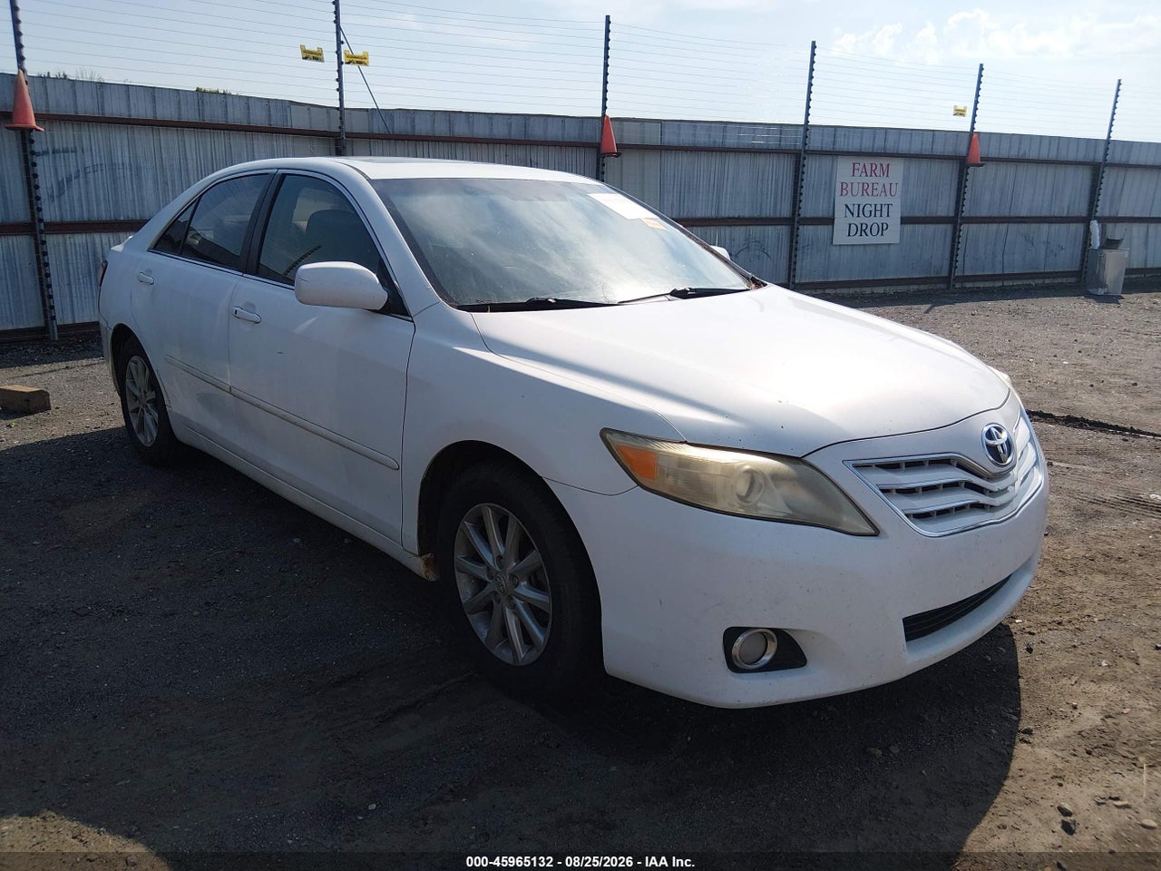 4T1BK3EK7BU****** · 2011 TOYOTA CAMRY XLE V6