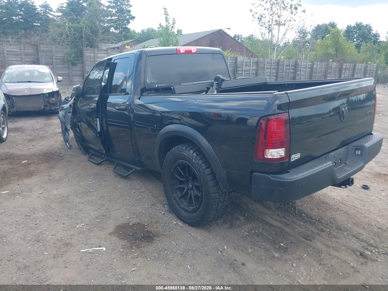 2022 RAM 1500 CLASSIC WARLOCK  4X4 6'4 BOX · 3/11