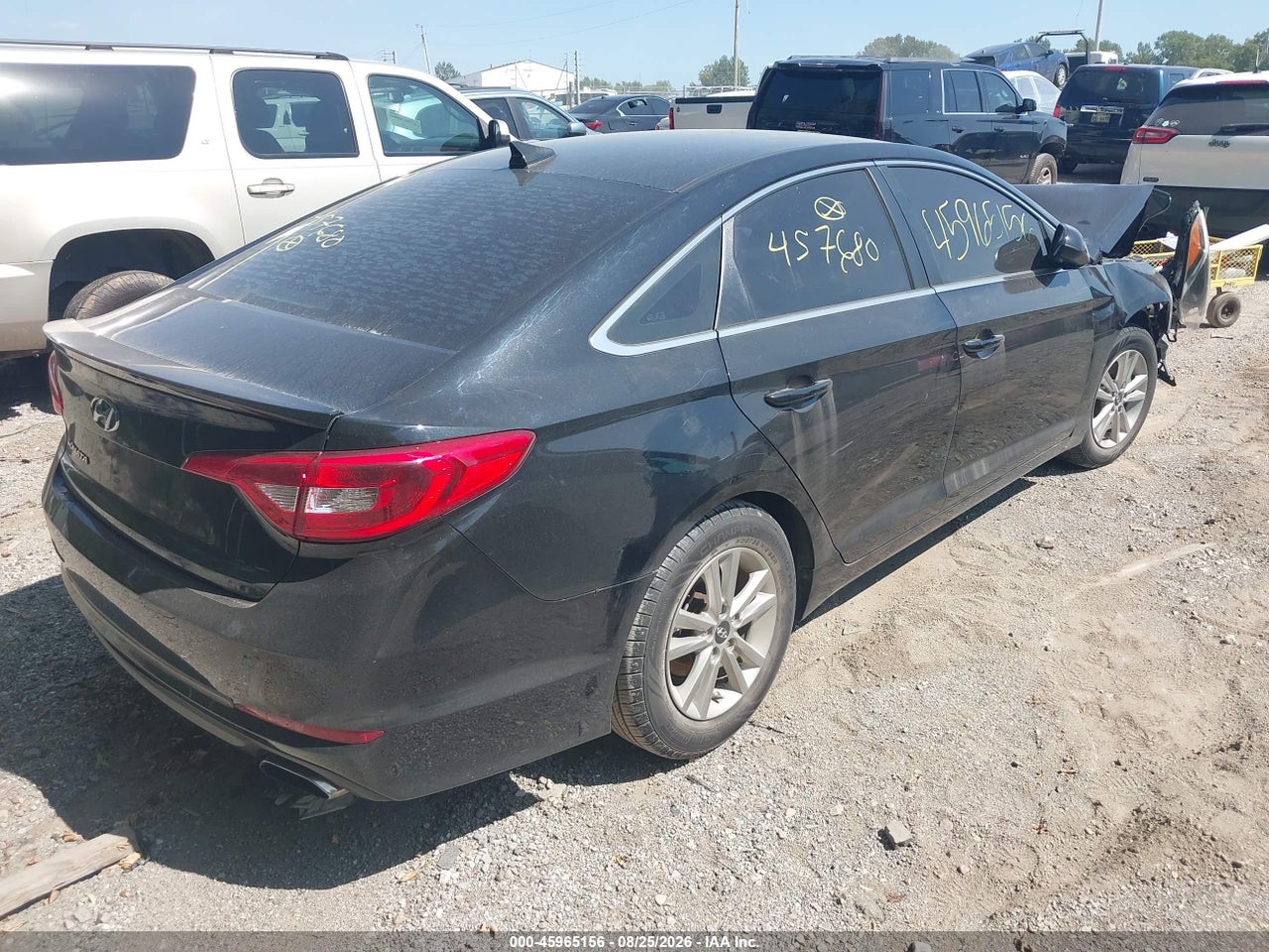 2017 HYUNDAI SONATA SE · 4/10