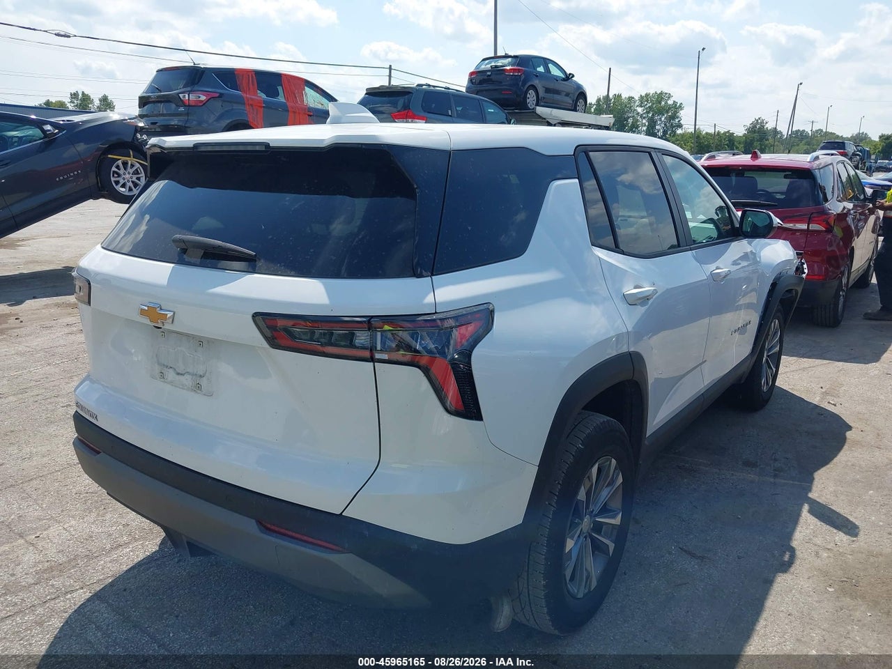 2026 CHEVROLET EQUINOX FWD LT · 4/11