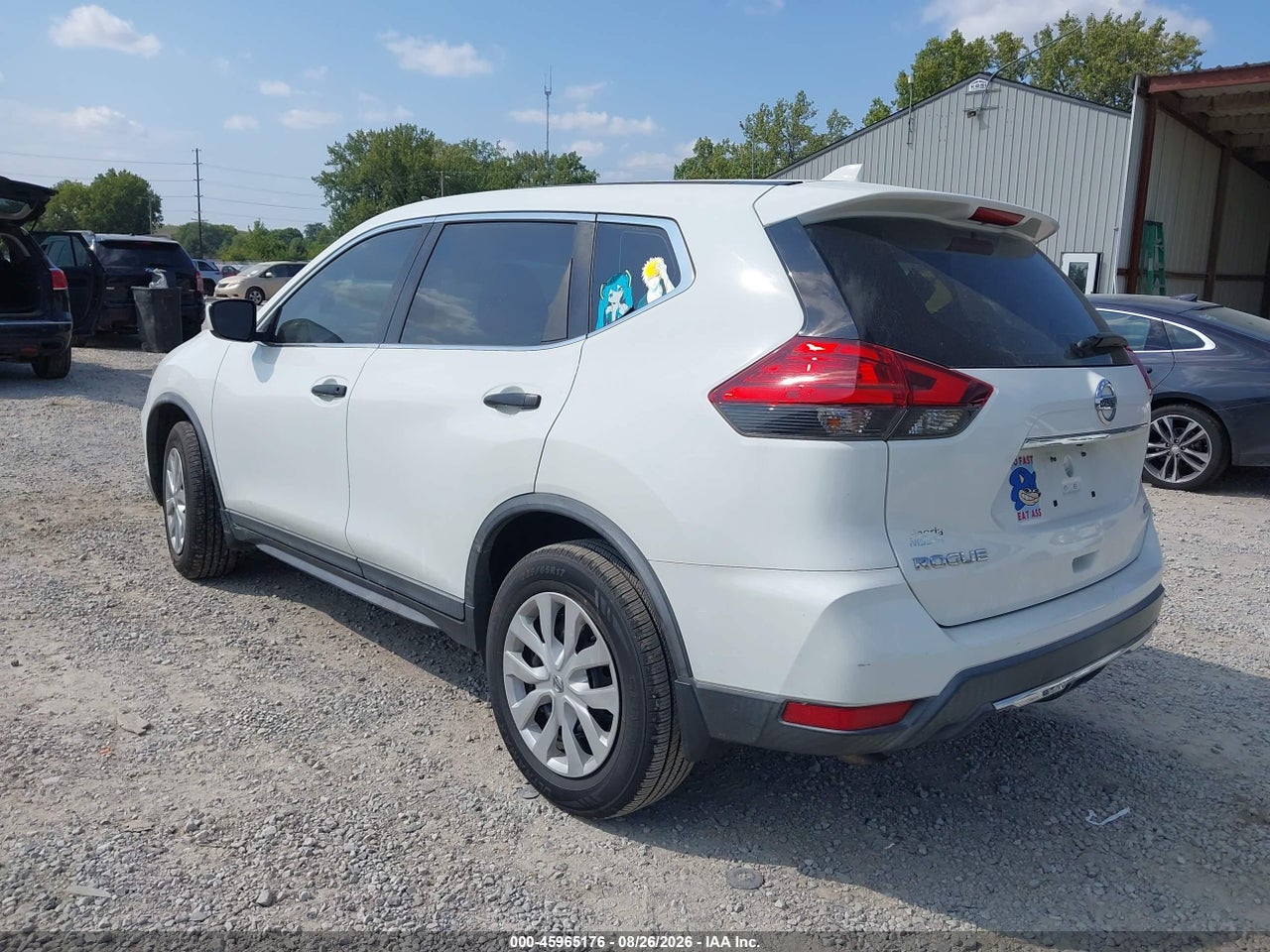 2017 NISSAN ROGUE S · 3/11