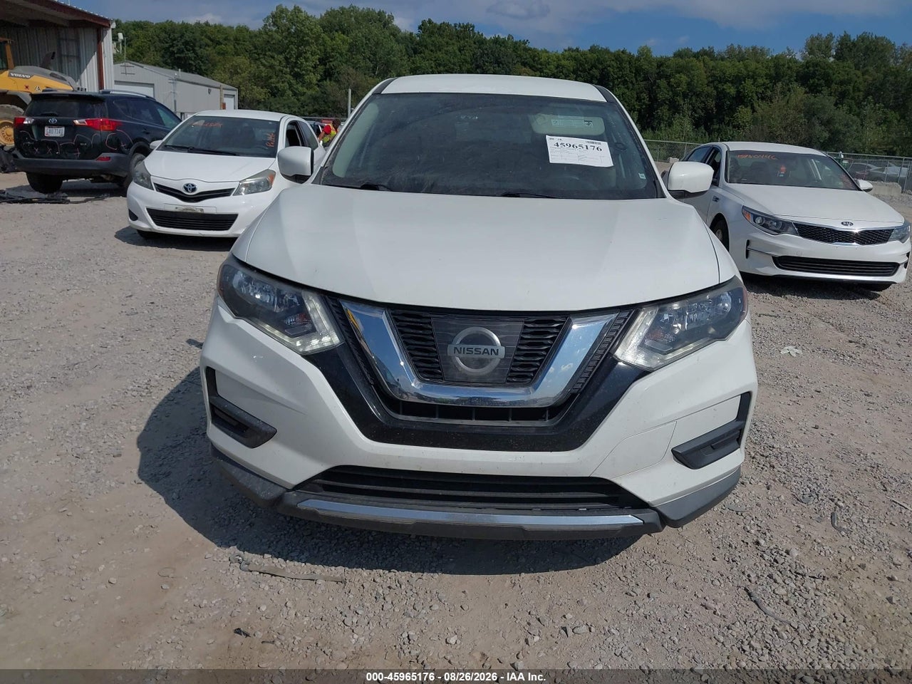 2017 NISSAN ROGUE S · 6/11