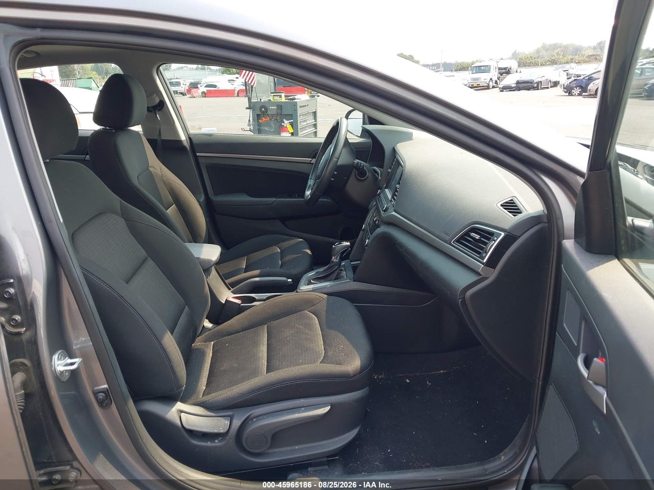 2018 HYUNDAI ELANTRA VALUE EDITION · 5/11