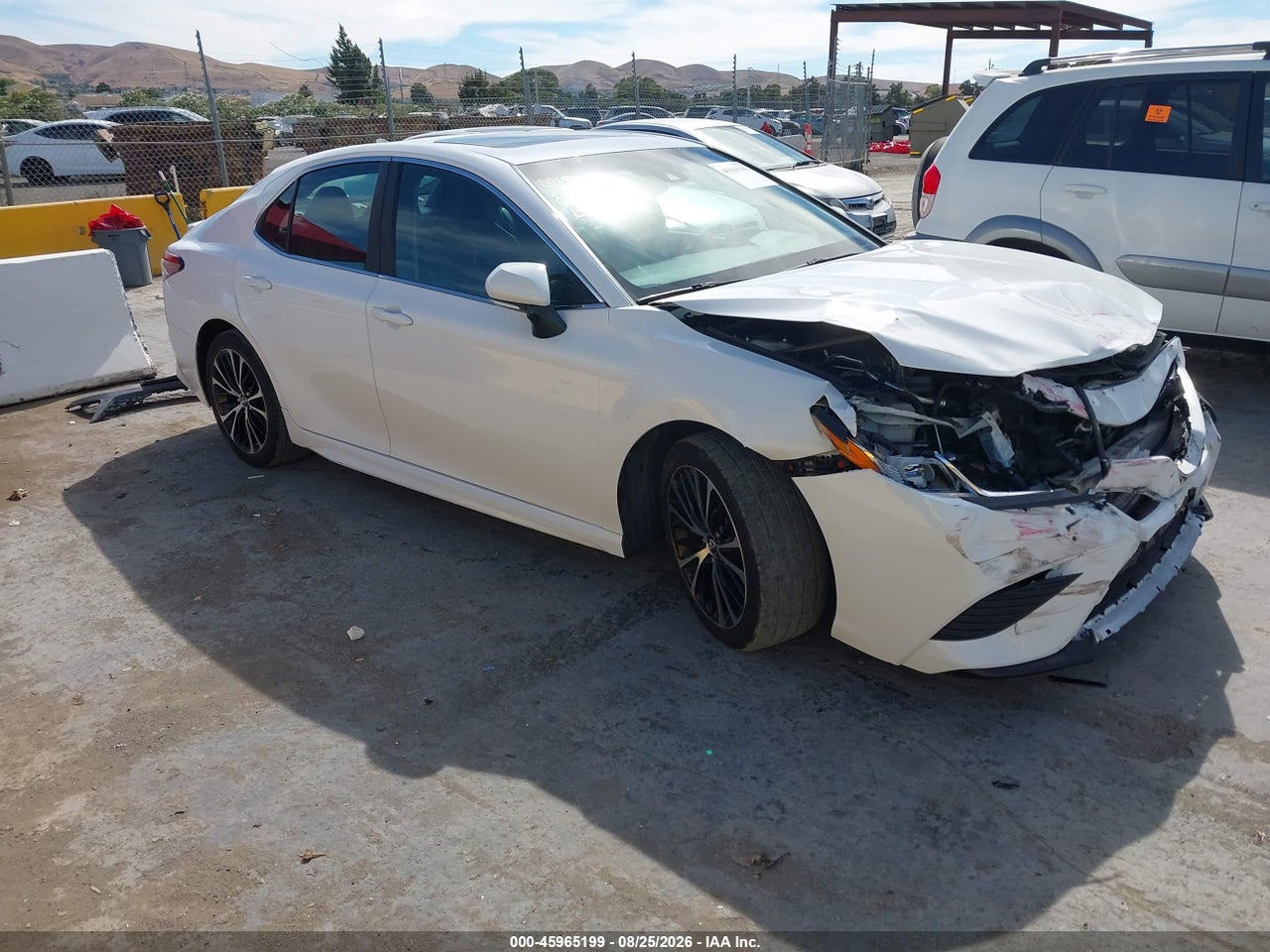 4T1B11HK4JU****** · 2018 TOYOTA CAMRY SE