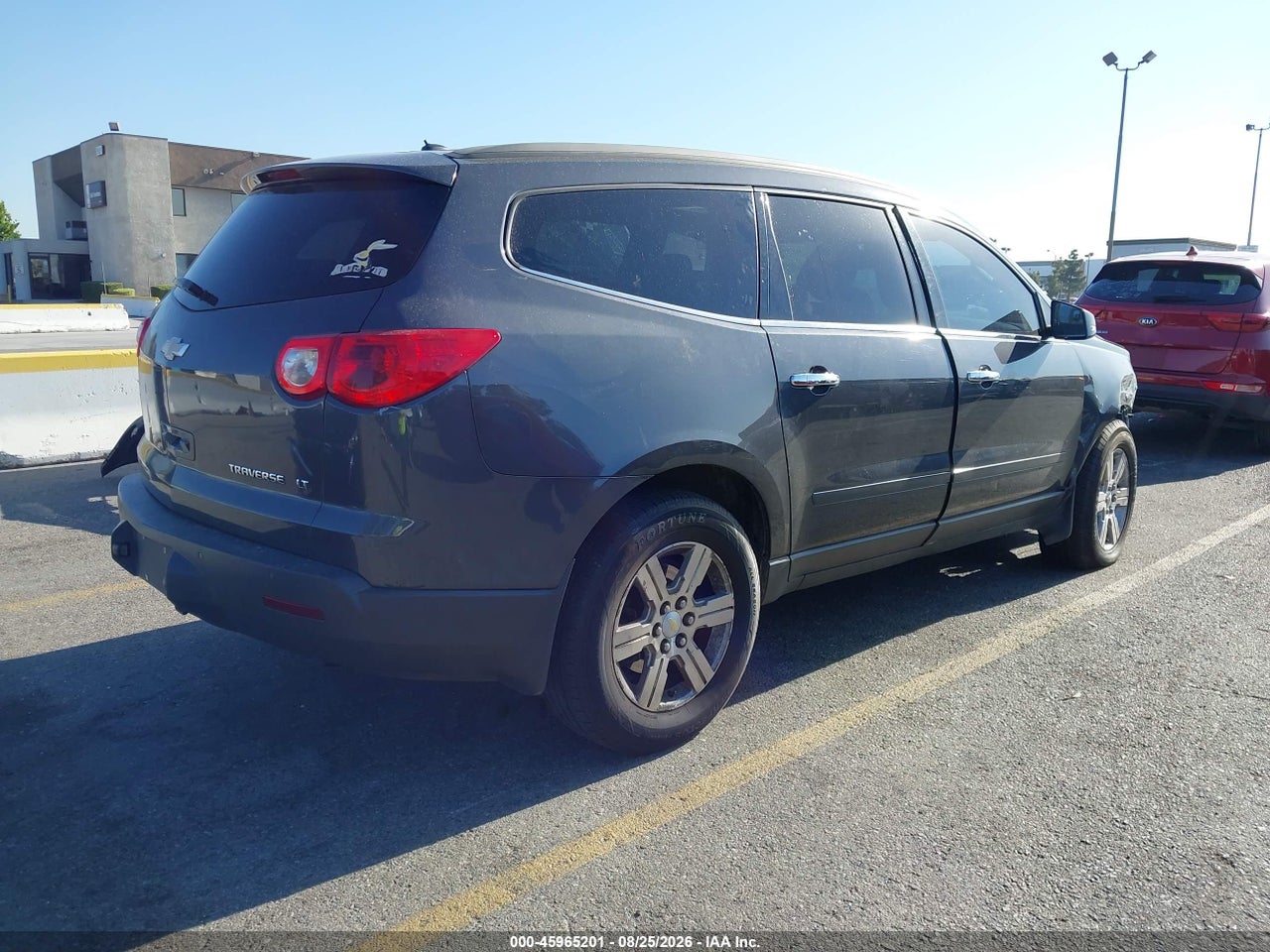 2012 CHEVROLET TRAVERSE LT W/1LT · 4/11