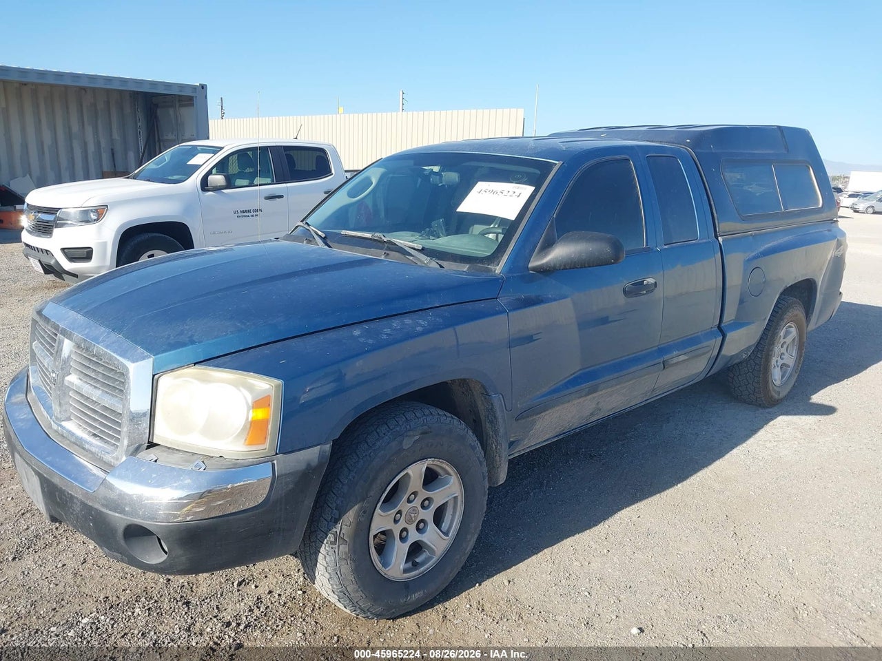 2005 DODGE DAKOTA SLT · 2/11