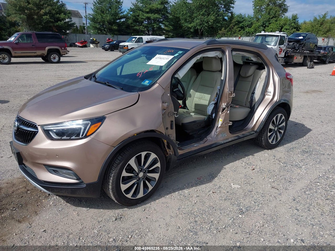 2019 BUICK ENCORE FWD ESSENCE · 2/10