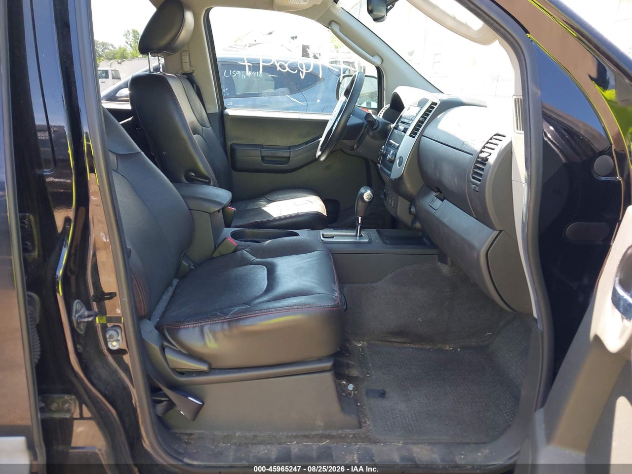 2011 NISSAN XTERRA PRO-4X · 5/11