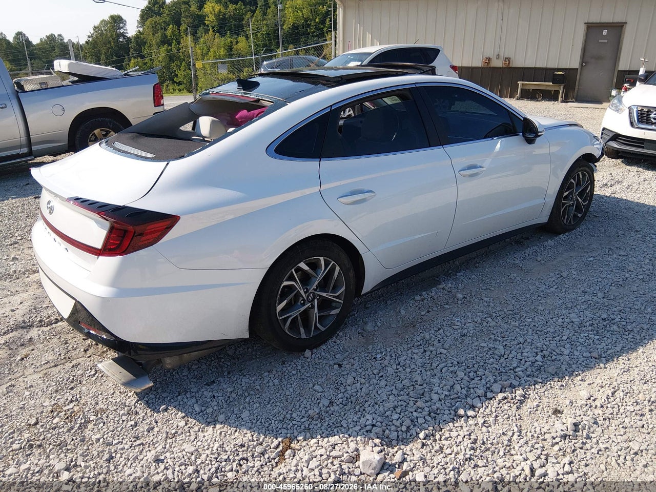 2022 HYUNDAI SONATA SEL · 4/11
