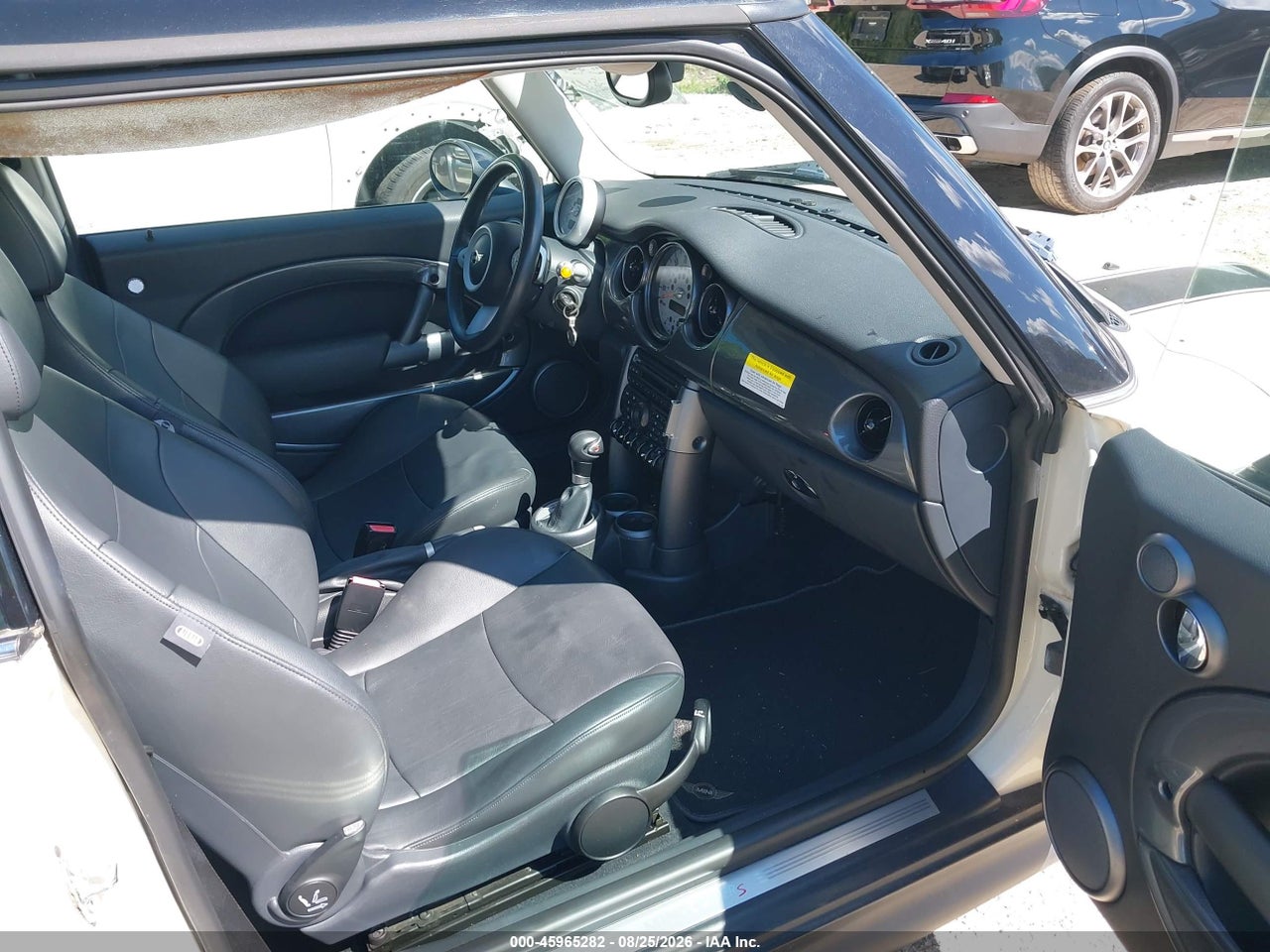 2006 MINI COOPER S · 5/11