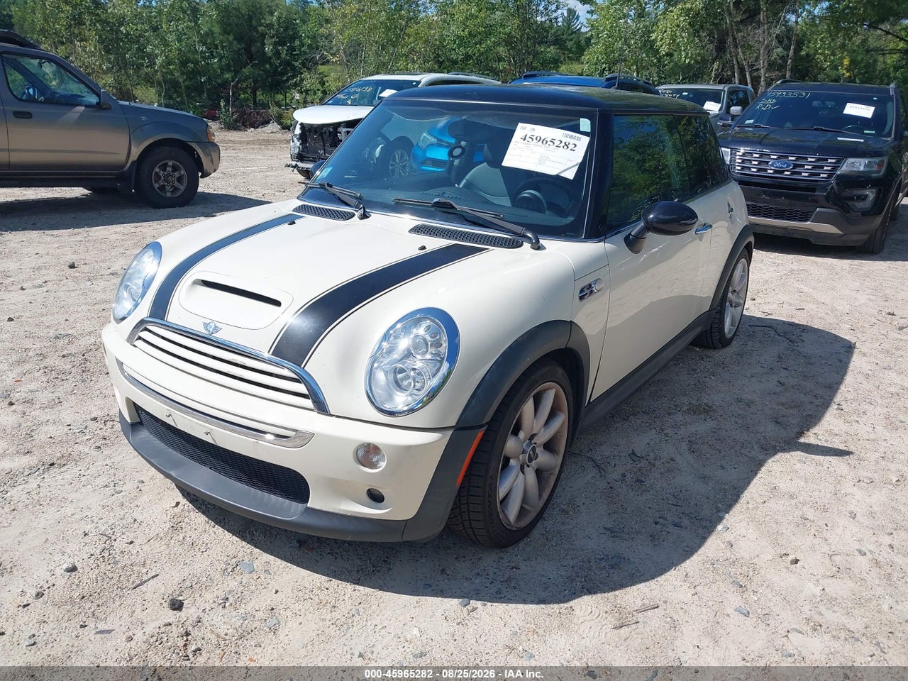 2006 MINI COOPER S · 2/11