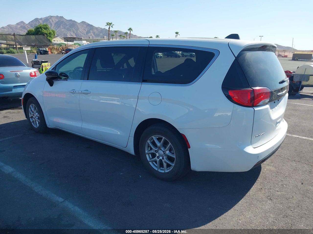 2026 CHRYSLER VOYAGER LX · 3/11