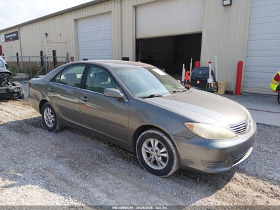 2006 TOYOTA CAMRY LE V6