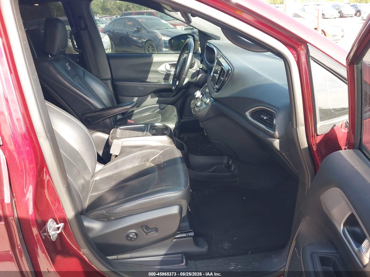 2018 CHRYSLER PACIFICA TOURING L PLUS · 5/11