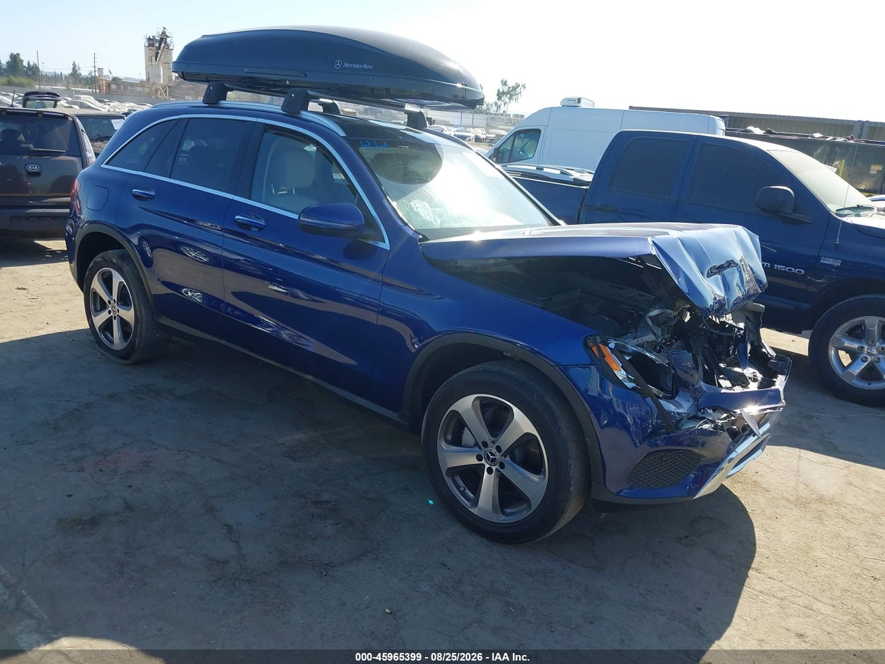 WDC0G4JBXJV****** · 2018 MERCEDES-BENZ GLC 300