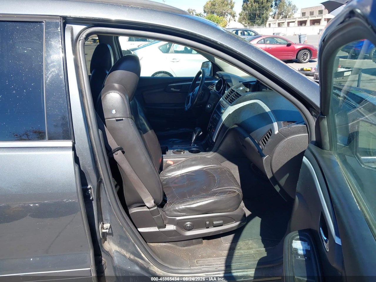 2009 CHEVROLET TRAVERSE LT · 5/11