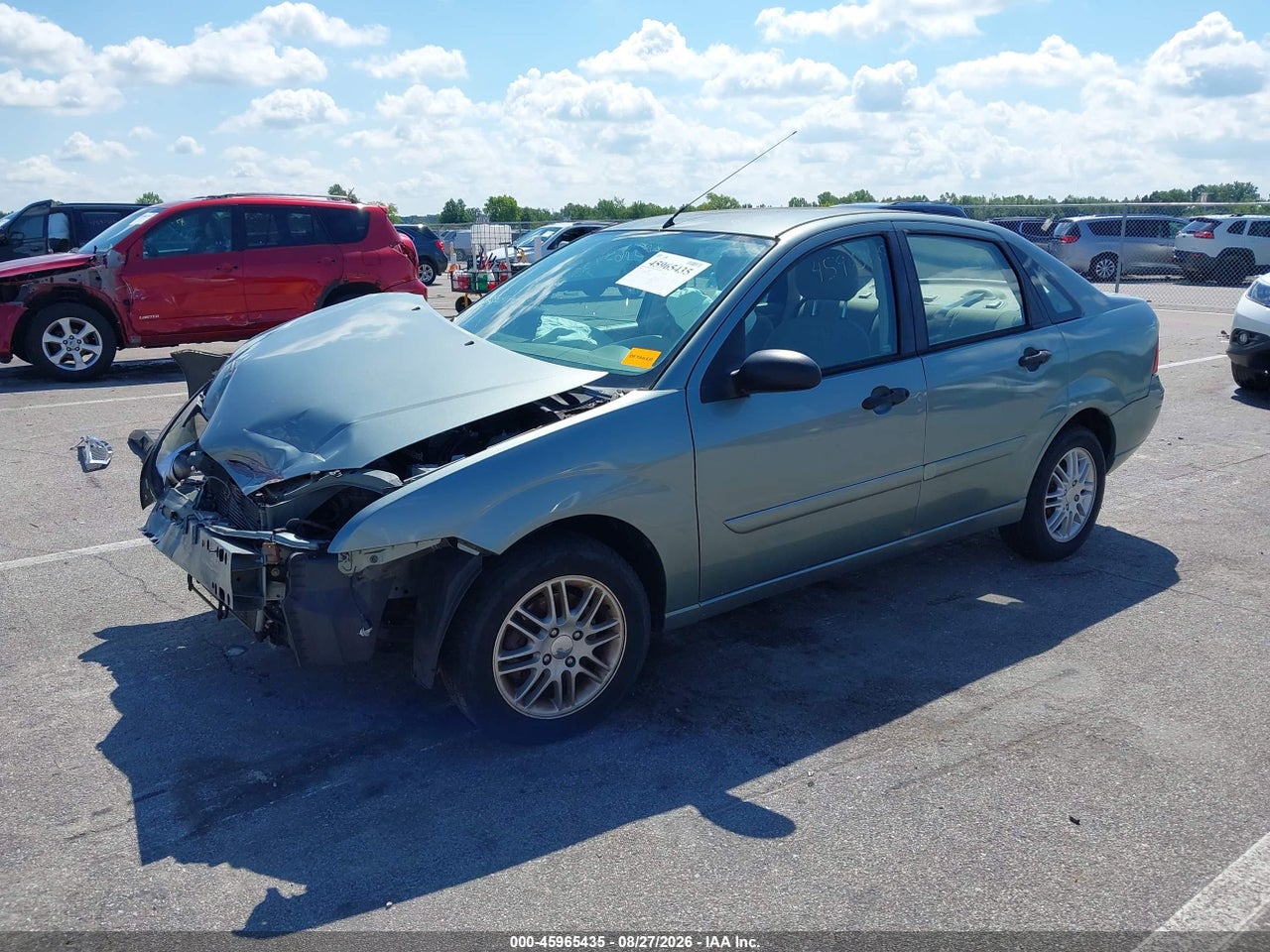 2005 FORD FOCUS ZX4 · 2/11