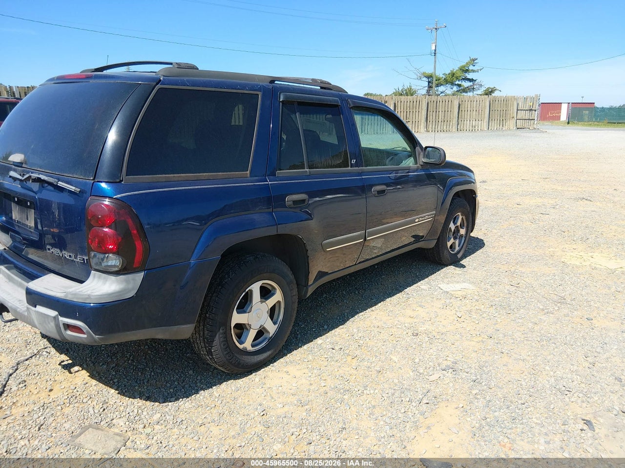 2002 CHEVROLET TRAILBLAZER LT · 4/11