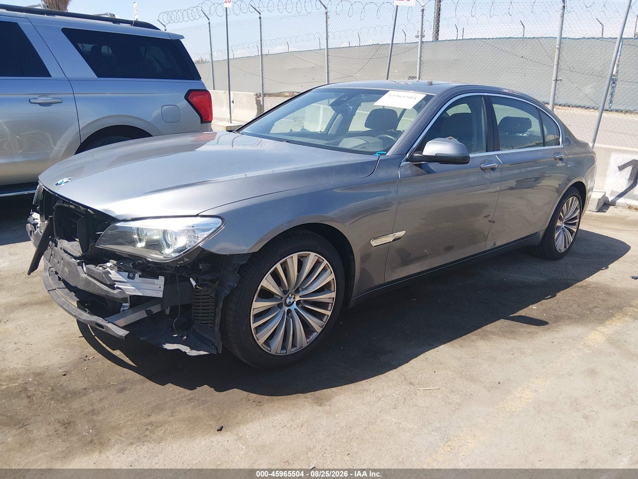 2015 BMW 740LI · 2/11