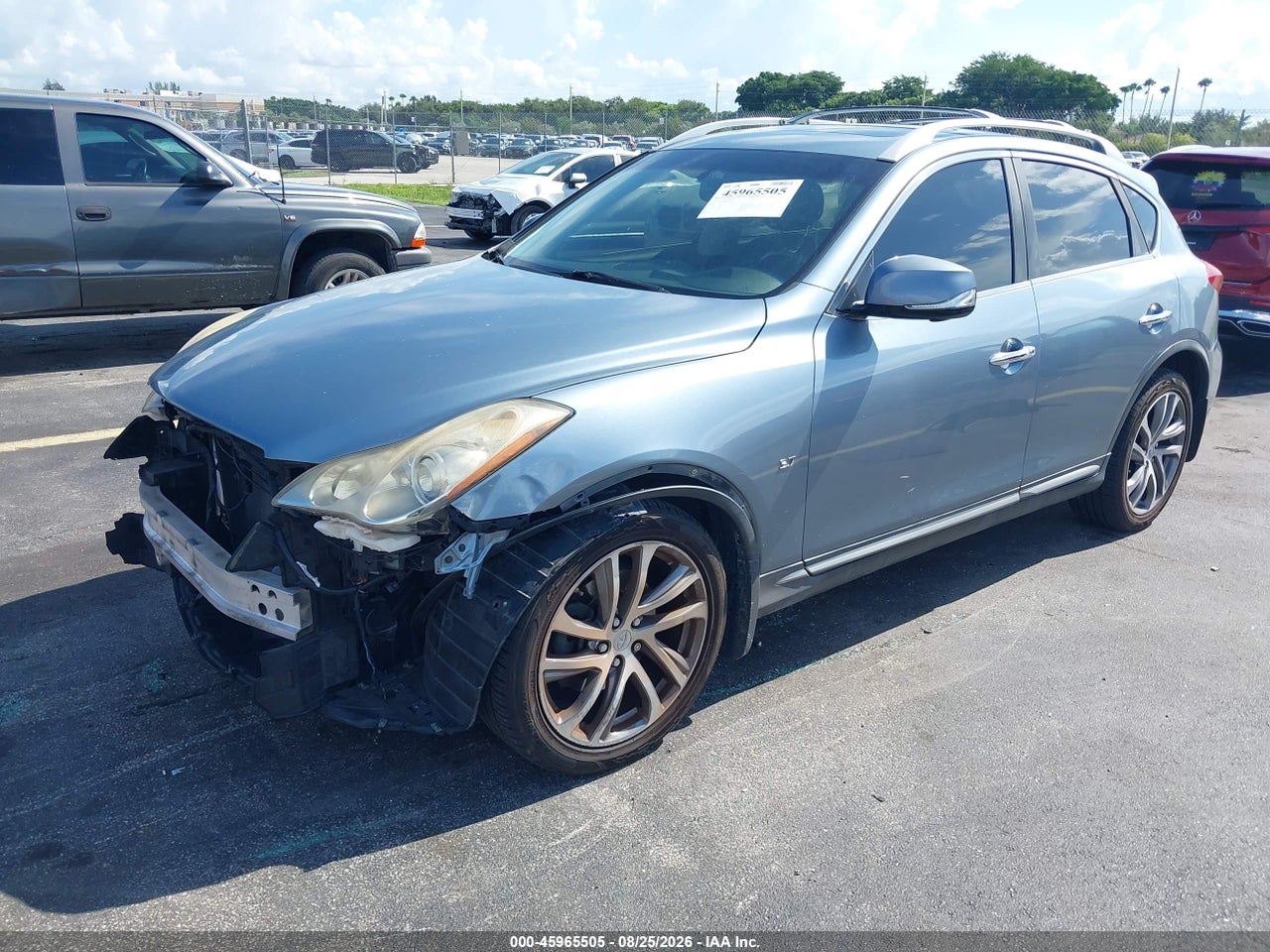 2017 INFINITI QX50 · 2/11