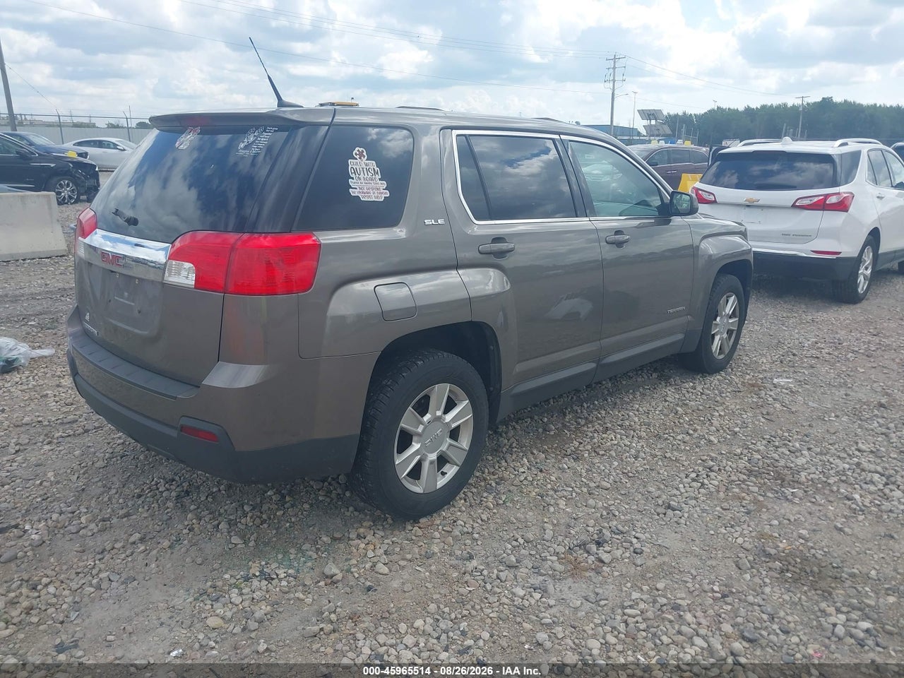 2010 GMC TERRAIN SLE-1 · 4/11