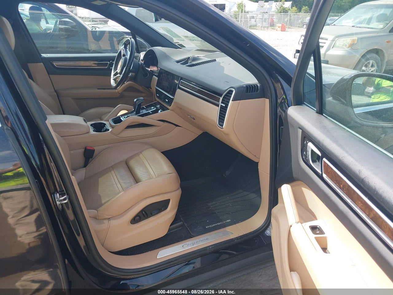 2022 PORSCHE CAYENNE E-HYBRID PLATINUM EDITION · 5/11