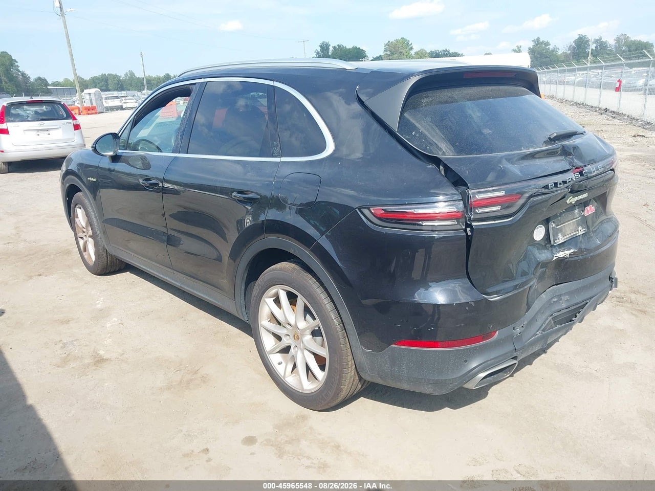 2022 PORSCHE CAYENNE E-HYBRID PLATINUM EDITION · 3/11