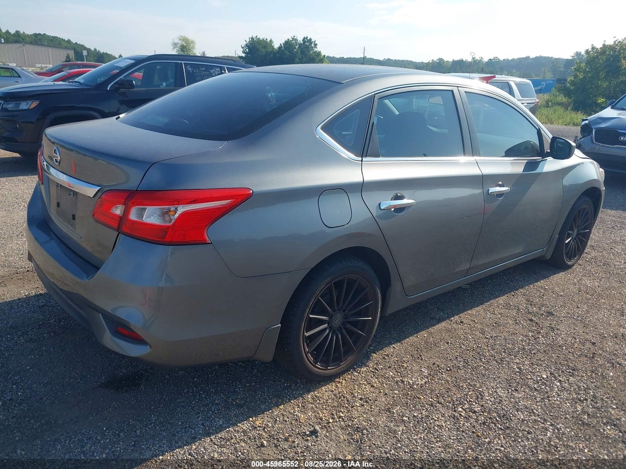 2016 NISSAN SENTRA S · 4/11