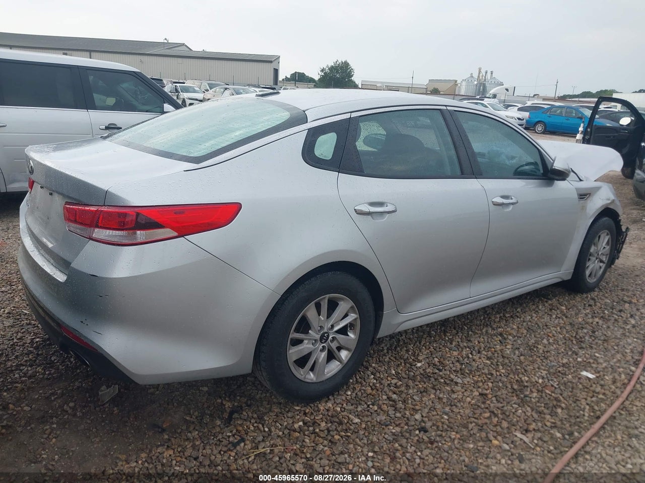2017 KIA OPTIMA LX · 4/11