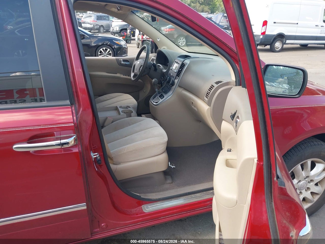 2010 KIA SEDONA EX · 5/11