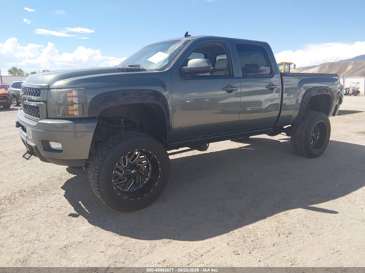 2011 CHEVROLET SILVERADO 2500HD LTZ · 2/11