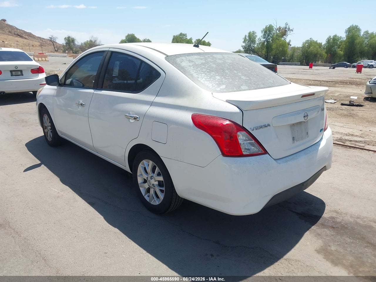 2015 NISSAN VERSA 1.6 SV · 3/11