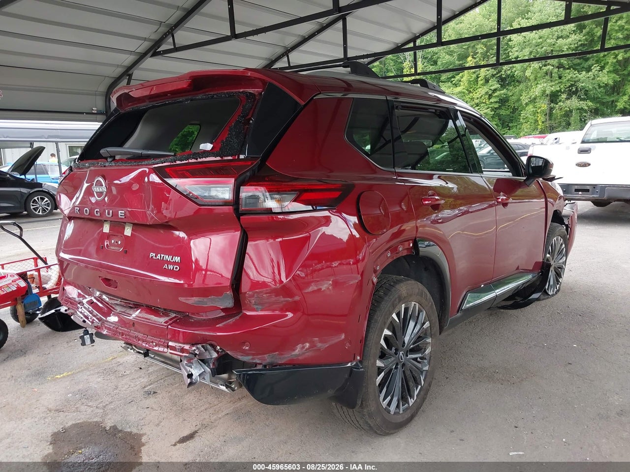 2026 NISSAN ROGUE PLATINUM · 4/11