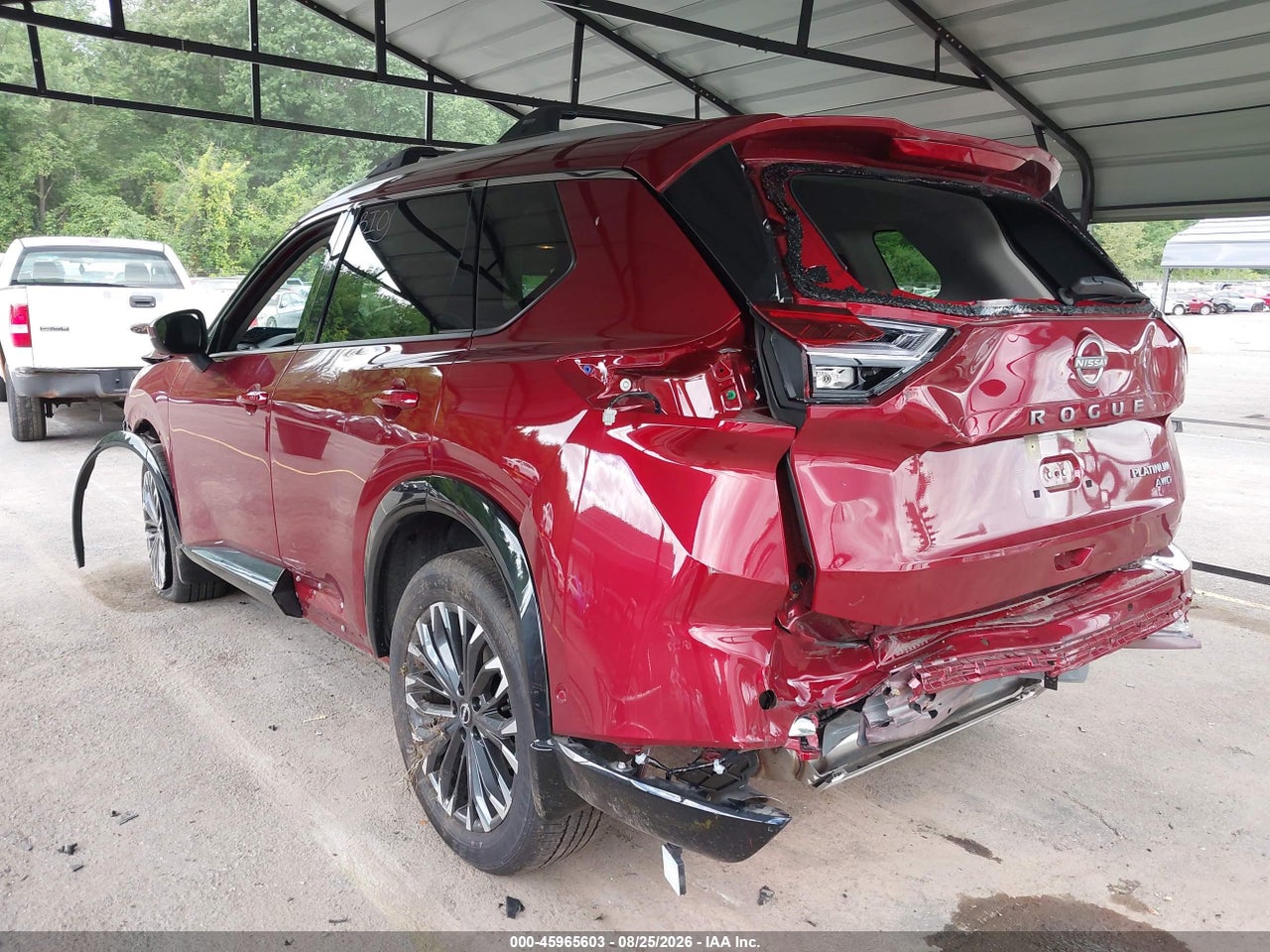 2026 NISSAN ROGUE PLATINUM · 3/11
