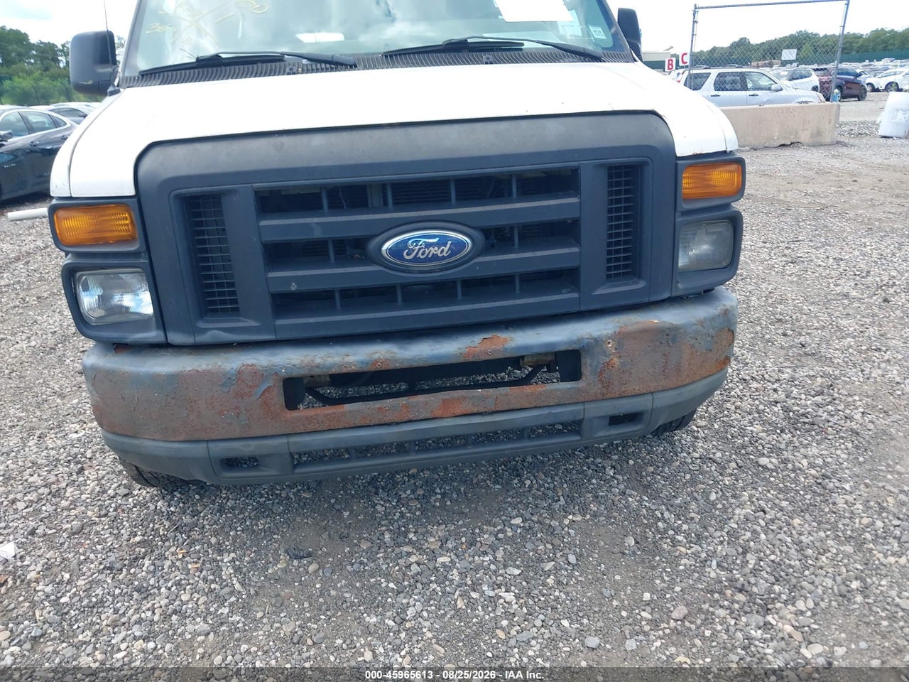 2013 FORD E-250 COMMERCIAL · 6/11