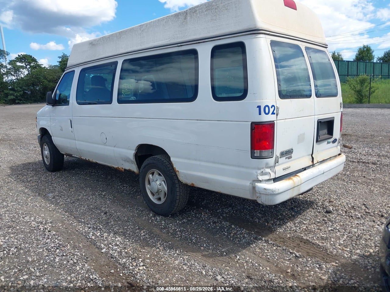 2013 FORD E-250 COMMERCIAL · 3/11