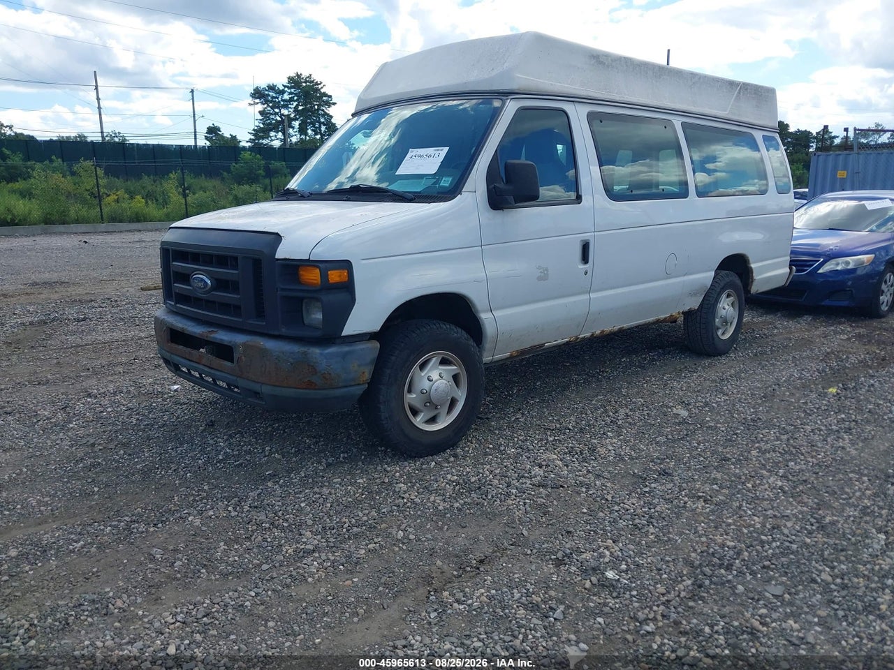 2013 FORD E-250 COMMERCIAL · 2/11
