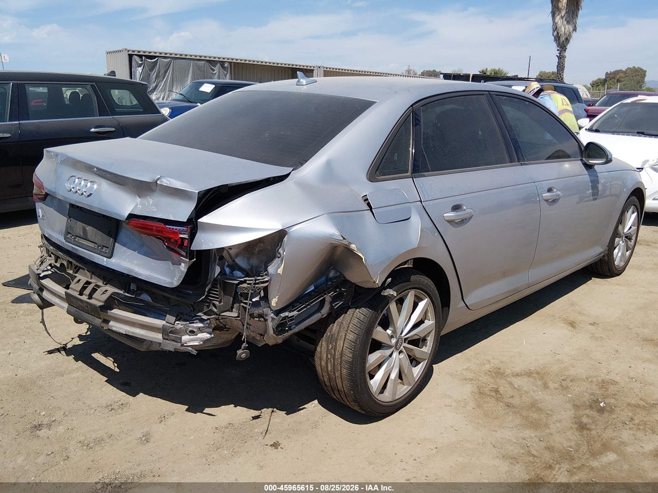 2017 AUDI A4 2.0T PREMIUM · 4/11