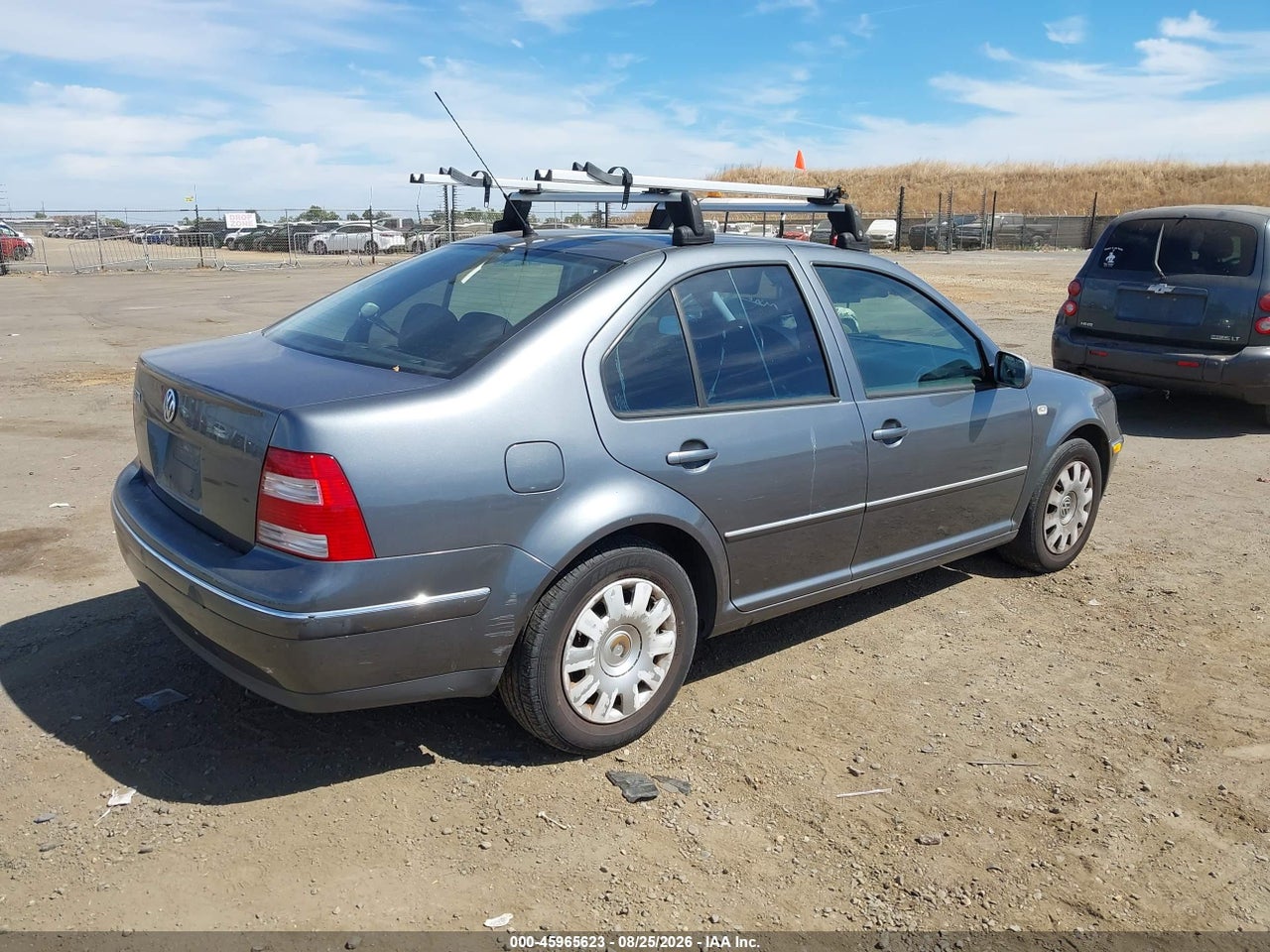 2004 VOLKSWAGEN JETTA GL · 4/11