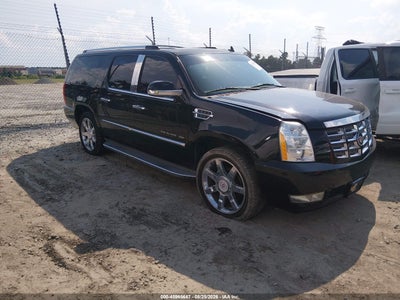 1GYS4HEF5DR****** · 2013 CADILLAC ESCALADE ESV LUXURY